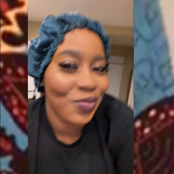 Meet your Posher, Mariam - Picture 1 of 1